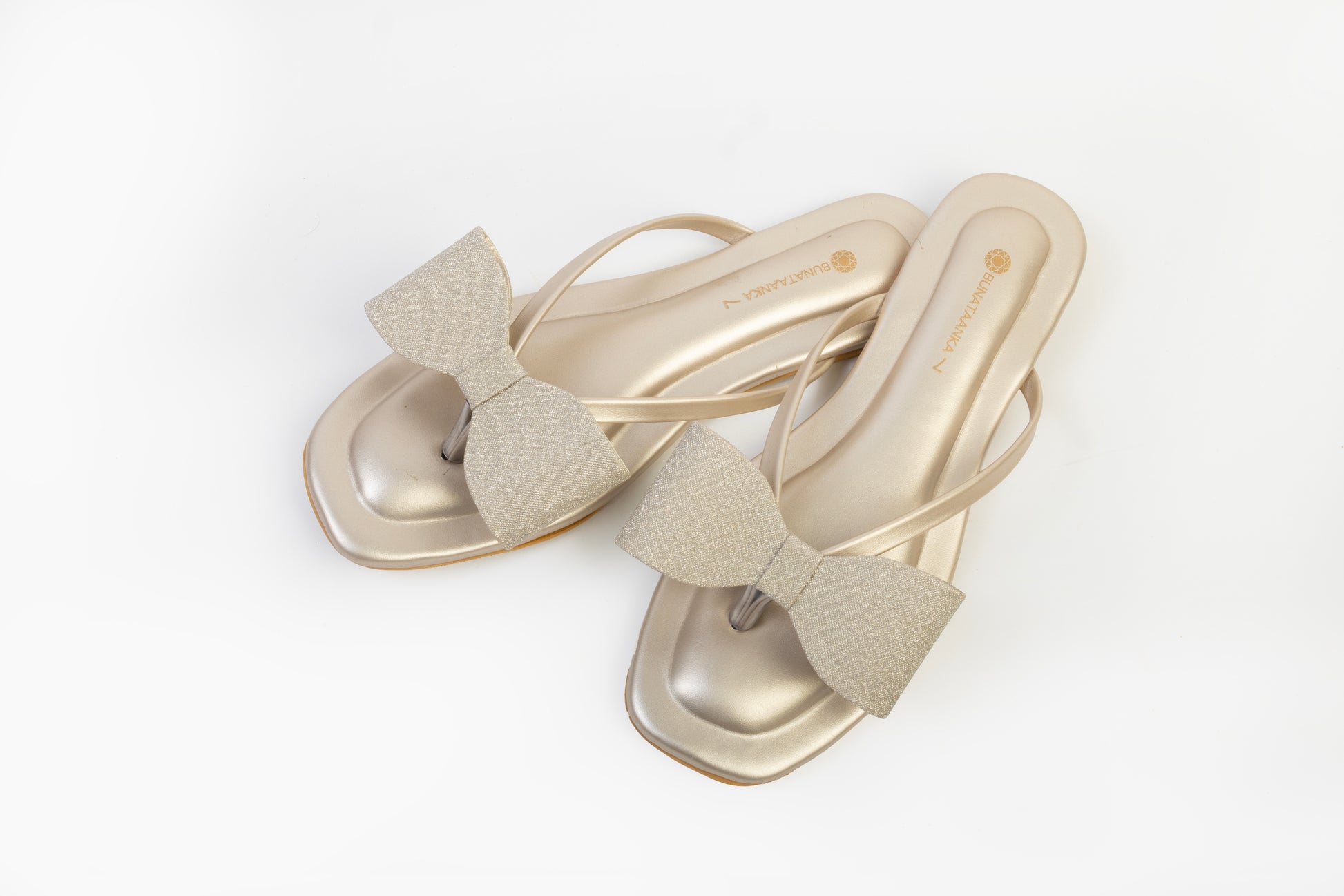 Metallic Muse - Gold