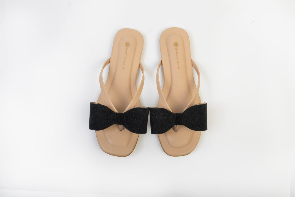 Metallic Muse - Black